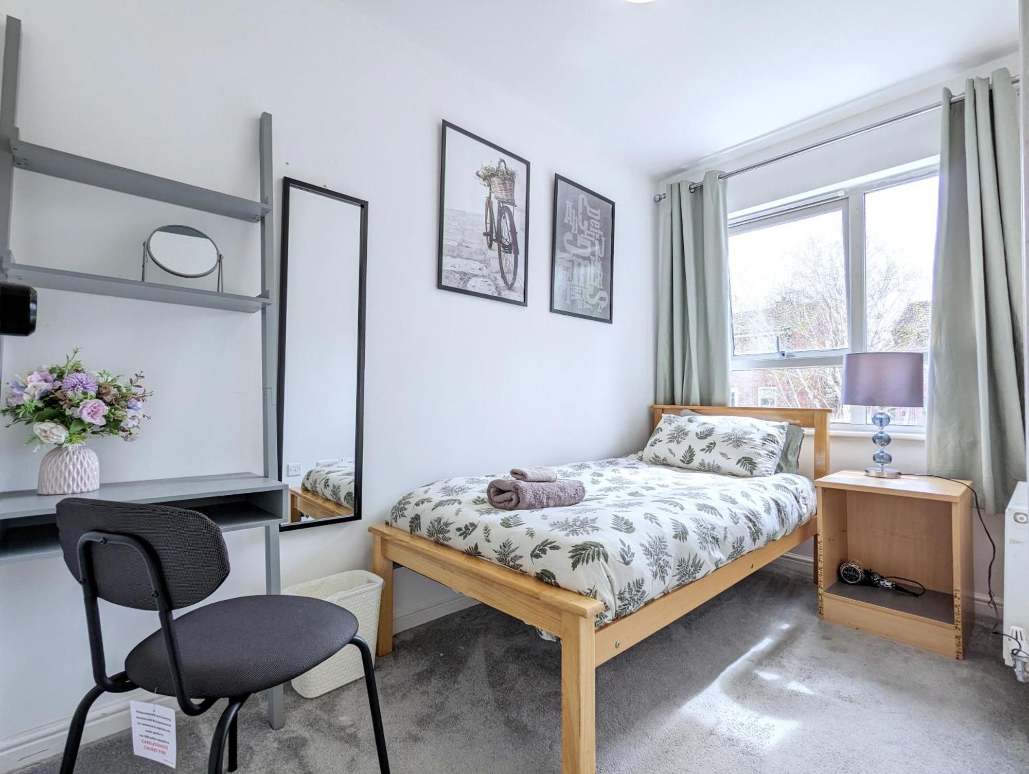 Guest Rooms Near City Centre & Dock Free Parking 리버풀 외부 사진